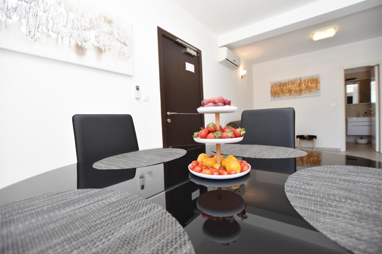 Apartments Nika Primošten Extérieur photo